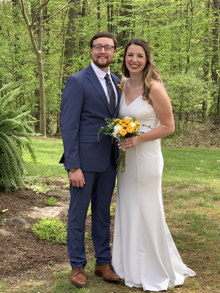 immollyyann's tweet photo. Got married today. Not at all how we planned but it was still perfect. 

I last minute found an instrumental cover of @russelled “Yours” to walk down the aisle to, and overall the day was perfect. 

#quarantinebride https://t.co/kd03yMj3KX