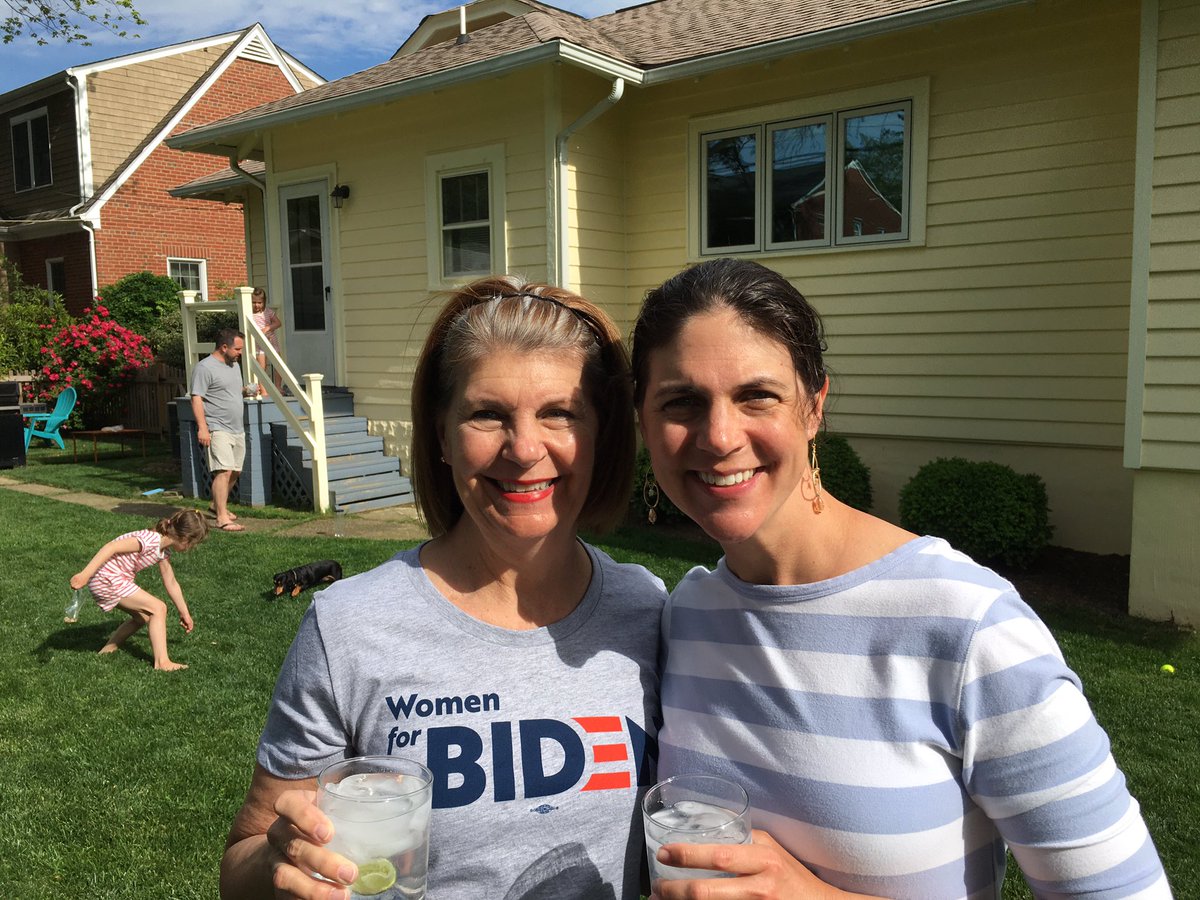 RN4GVP's tweet photo. Yesterday, I celebrated:
-being with my daughter and family who self-quarantined for two weeks so we could all be together
- My #WomenforBiden shirt arriving
-The first gin and tonic of the season
-Embracing my #silverstrands #quarantinehair
โค๏ธโค๏ธโค๏ธโค๏ธโค๏ธโค๏ธโค๏ธโค๏ธโค๏ธ https://t.co/aidPRilTLH
