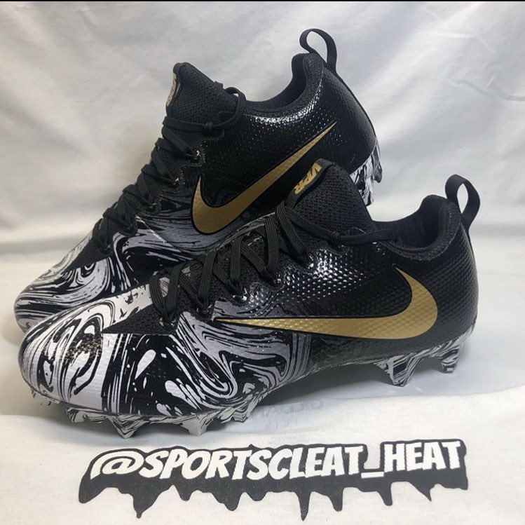 SportsCleatHeat's tweet photo. 🔥🚨: NEW NIKE VAPOR UNTOUCHABLE PRO TD "BHM" PRE PRODUCTION SAMPLE. SIZE 11. $269 SHIPPED. DM FOR PURCHASE!! https://t.co/N6WQlobiuk