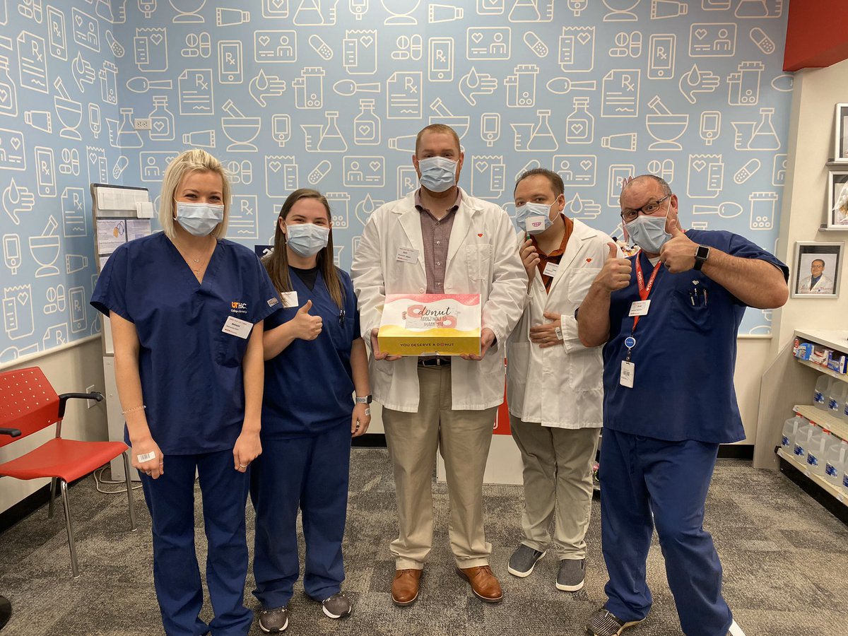 JessicaPharmD's tweet photo. Donut know how to thank my team enough for the hard work, dedication, and sacrifice that put in everyday to take care of their patients and customers during this pandemic! You truly are heroes! #legendsof37 @KearneyCVS @DSharrettCVS https://t.co/qAv1UgVgIq