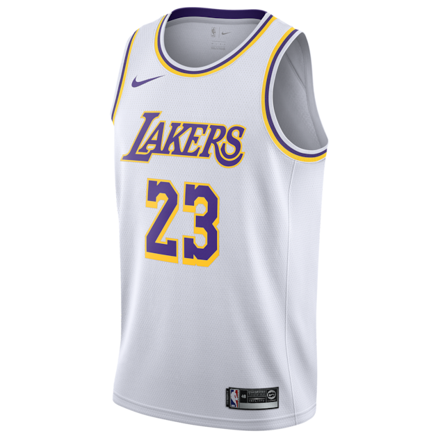 SOLELINKS's tweet image. Ad: NBA x Nike @KingJames Swingman Jersey at $56.24 each + FREE shipping, use code DUNK25

Yellow =&amp;gt; bit.ly/3fU5MPP

Purple =&amp;gt; bit.ly/2LCDfk4

White =&amp;gt; bit.ly/2Zb7mHd