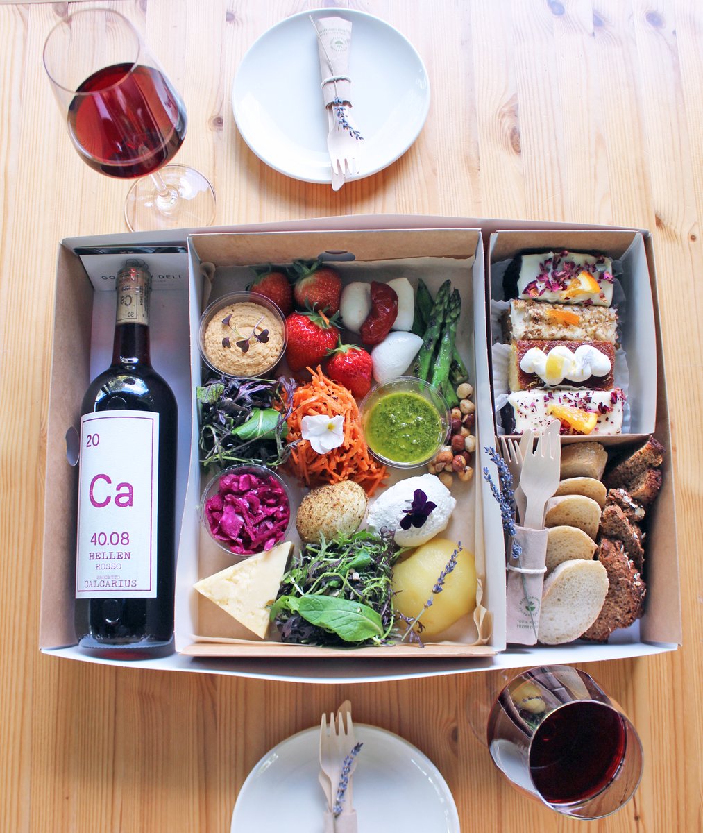 GoodDayDeli's tweet image. Flavour Party 🙌

We have extended our capacity + are now delivering to Cork City Centre, Blackpool, Dillons Cross, St Luke's, Sunday's Welll, BlackRock, Douglas, Rochestown, Bishopstown, Wilton, Model Farm Road, Ballincollig + Carrigaline 🥂

#gooddaydeli #ketekaibox #delivery