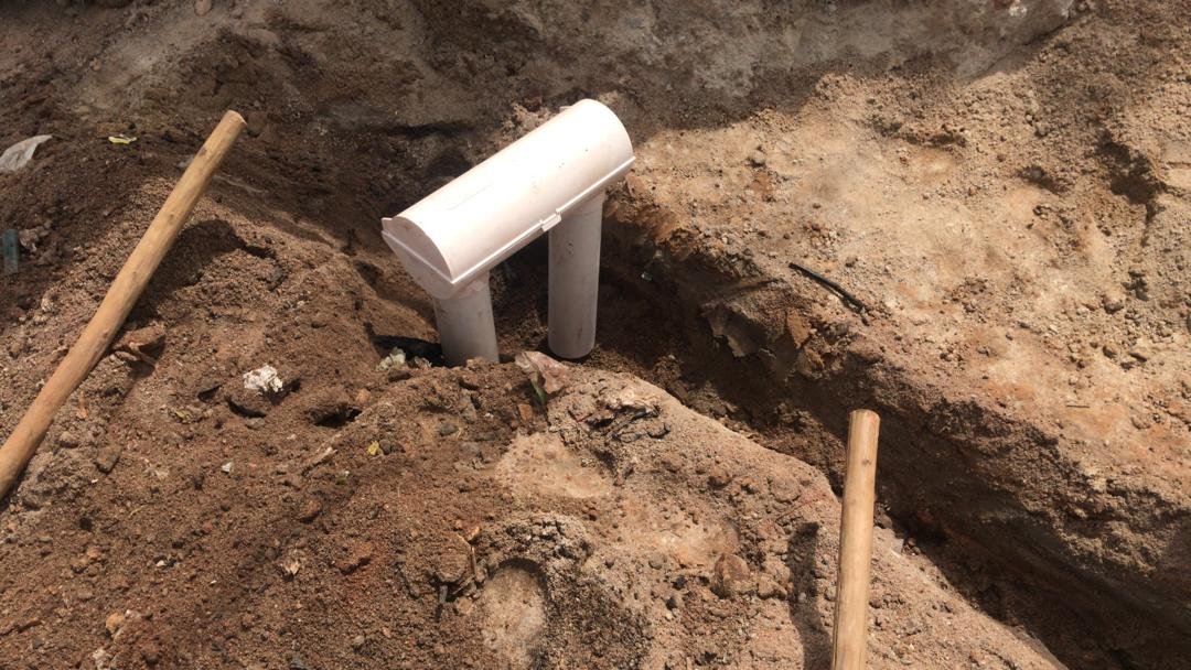 MonPRICI's tweet photo. Le Saviez-vous ?
La #CoordinationPRICI via son Projet  en Eau Potable, PREMU, lance une Opération de Branchements sociaux à 20.000 dans le villes de Bingerville, Agboville,Tiassale,N'douci,Nzianouan, Ferke, Korhogo.
Rdv dans les Agences SODECI
Infoline: 79 14 13 63 https://t.co/lsBWusDa58