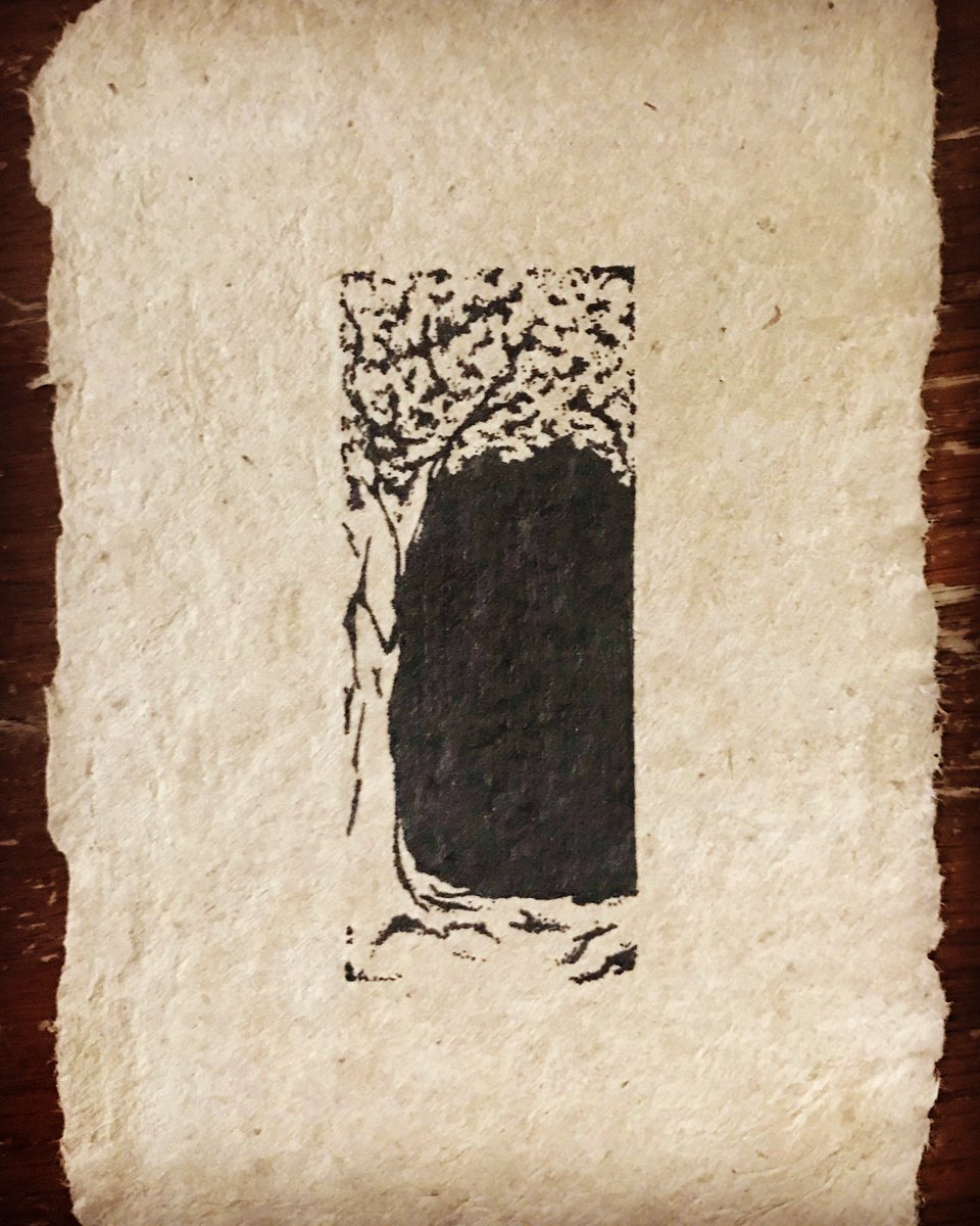 BunnyIntelOfc's tweet photo. Experiments continue, lessons being learned, ink staining hands. Life is good.

#inkart #ink #papermaking #cardboard #recycle #tree #treeart #wee #smallart #returntowork #homeoffice #homestudio #recovery #indianaartist #indyartist #artistsontwitter #penandpaper #nature #natureart https://t.co/Z1HvsWcmv9