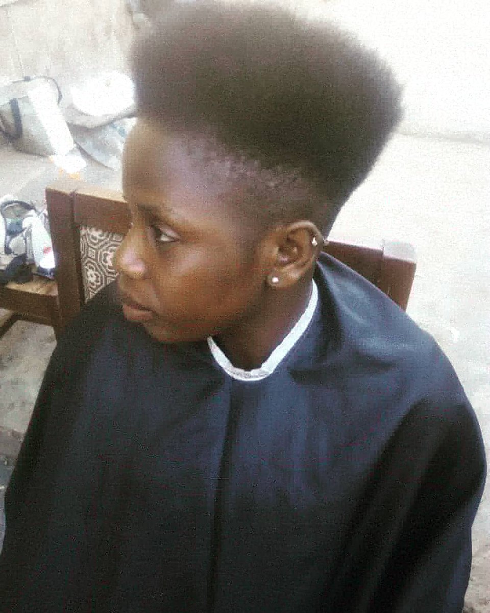 SupremeT_saloon's tweet photo. Happy Sunday people.... #ladyhairstyle #barberlife #BarberShopChronicles #barber #kevingatesvideo #175Africa #KickNanaOut #internationalboysday #kingofboys #sundayvibes #lockdown https://t.co/26QR1zsCSL