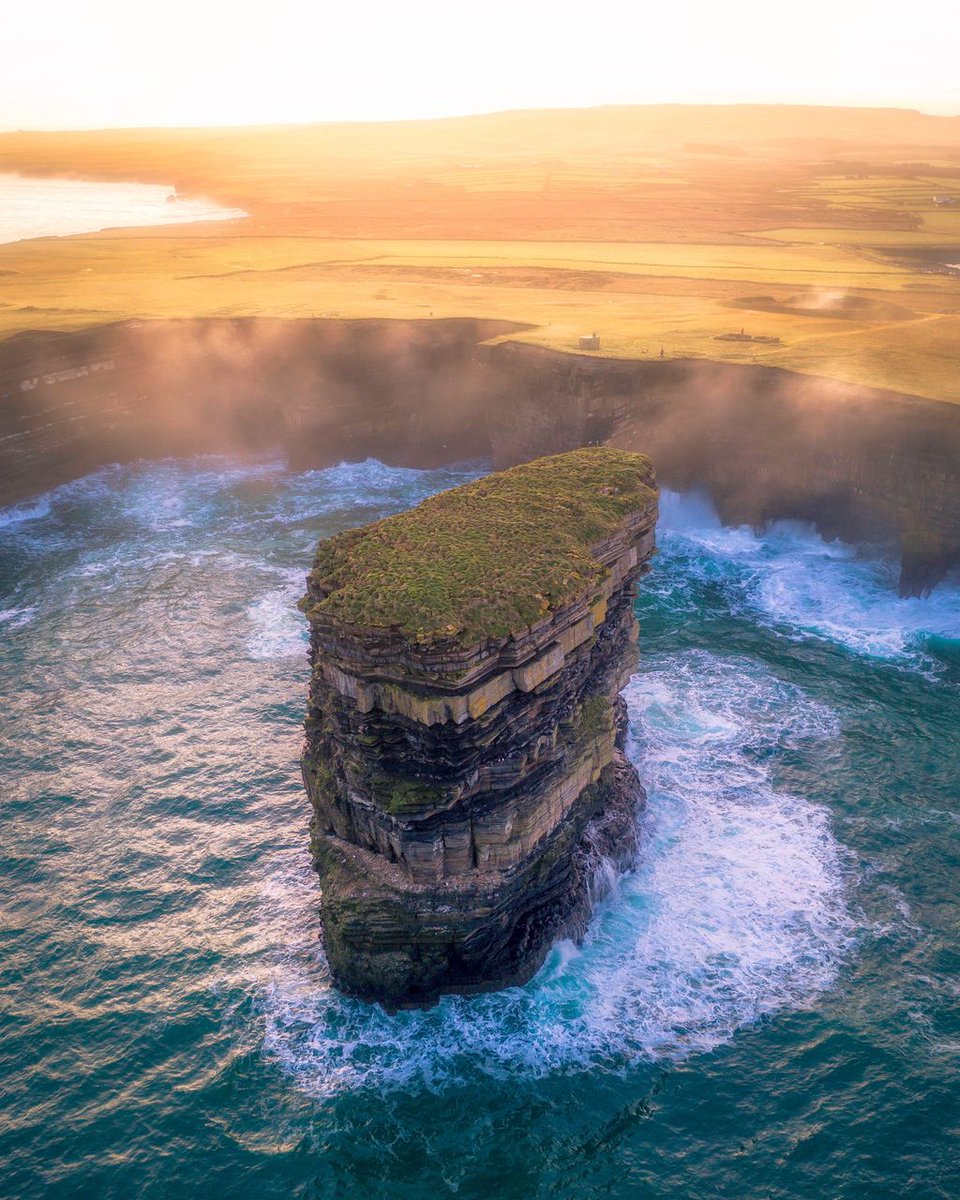 Downpatrick Head, County Mayo

Captured by @garycphoto 

#ireland #WildAtlanticWay #downpatrick #seastacks #seaphotography #roadtripgoals #oceanphotography  #visitireland #beautifuldestination #bestofeurope #travelphotography #wanderlust