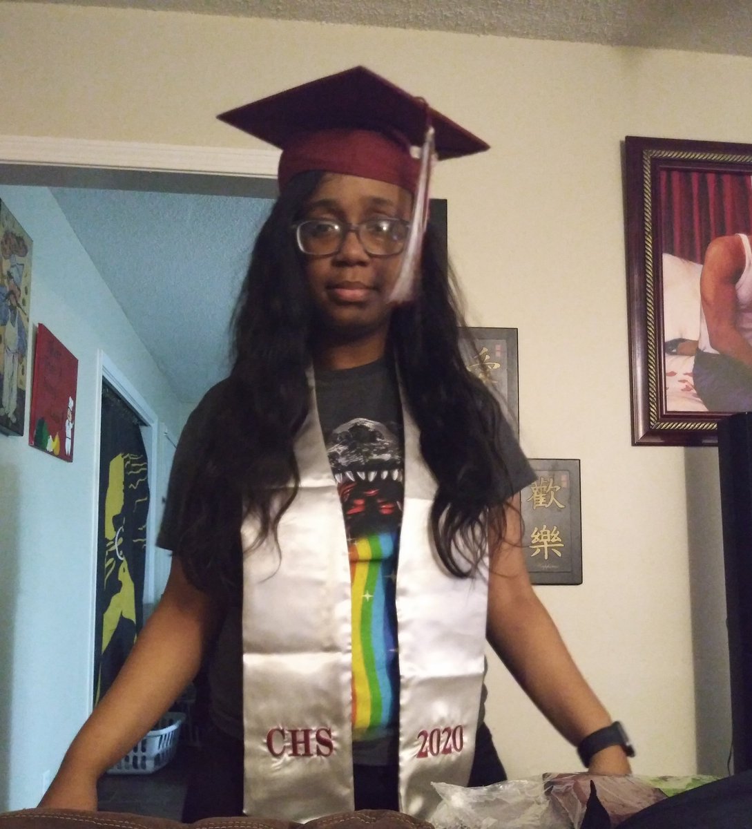 Yoni78916692's tweet photo. Today my eldest child would have been walking across that stage ....i can not express how proud i am of her ...i cant give u a make shift stage but i can shower u with love &amp; praises!!! So proud of you Angel Nichole!!! https://t.co/J8YMSmSUuD