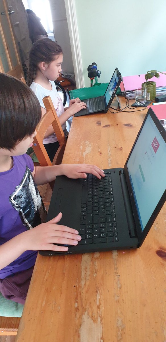 TsuiAllen's tweet photo. Might be Sunday afternoon on the eighth weekend of #homeschooling but these on-line learning enthusiasts are using #j2blast @just2easy_com to play #SpellBlaster and #ttblast https://t.co/WKH0NTxXFo