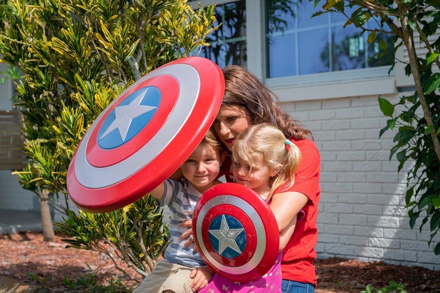 AlyciaPollock's tweet photo. Watch out, @chrishemsworth. I think this cutie pie is giving you a run for your hammer. 🔨 

Cc @ChrisEvans 🇺🇸 https://t.co/4dbpN9isqV
