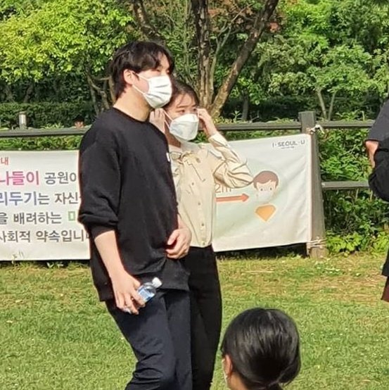 jieunbbyy's tweet photo. look at our little bub stay safe and healthy, bub! 🥺❤ https://t.co/mqSgl1f1iG