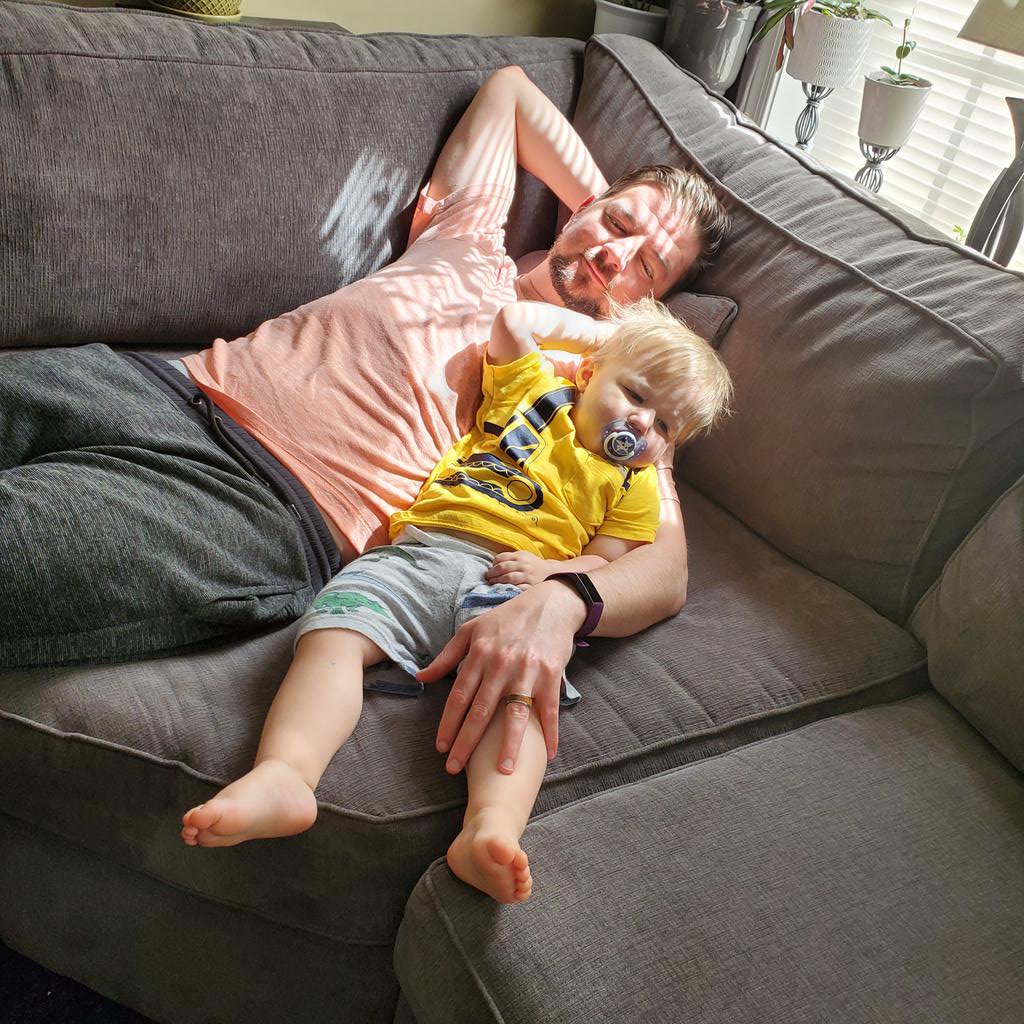 BentheRaptor's tweet photo. We know how to chill 😌 https://t.co/y75uXpVfue