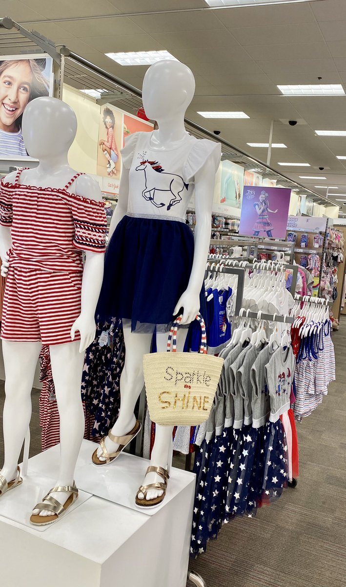 KrissiValentin's tweet photo. It’s been awhile but I’m back!  Head into #TargetMilford for all your girls Red, White &amp; Blue ! Ready for Memorial Day !!! @KatieMcG2180 @EmilyF_T1281 @laobrien924 @Djoumbarry https://t.co/sDEpyFnbM7