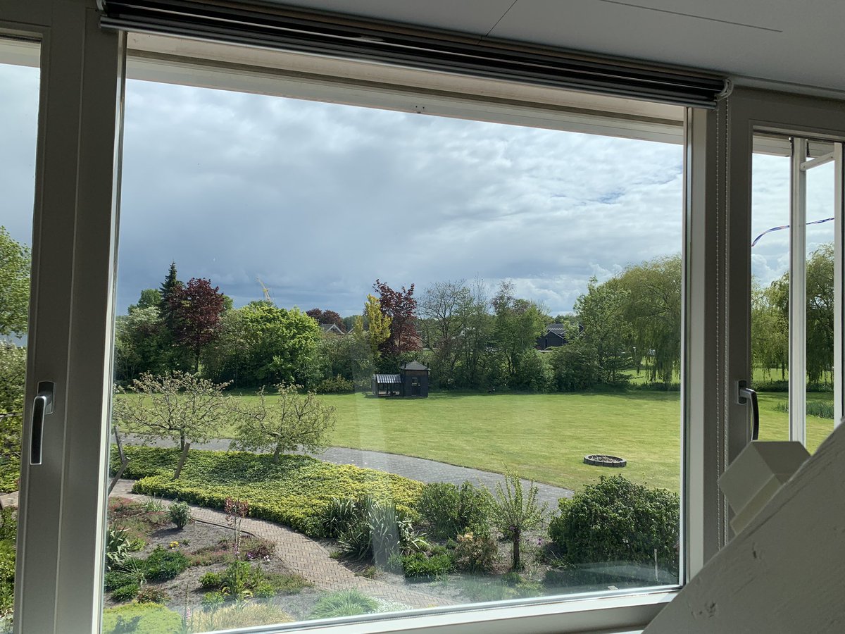 ClaidMail's tweet photo. Door de 1.5 meter regel verandert erveel op de #werkplek minder #personeel maar toch blijven de kosten voor de #energienota en #gasnota gelijk. Wilt u toch #besparen denk dan eens aan het voorzien van uw #glas door onze #nanofolie , #transparant #besparen #duurzaam https://t.co/vaOf7wbeWj