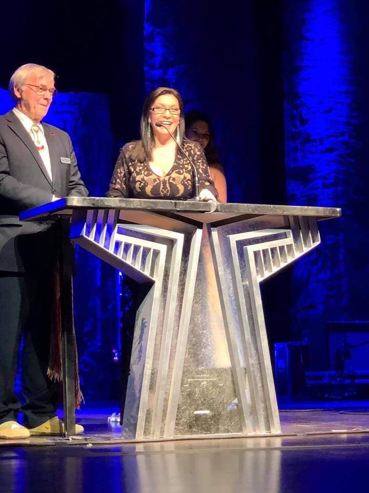 LowaBeebe's tweet photo. #throwback to one year ago today at the “2019 Indigenous Music Awards tonight in Winnipeg, Manitoba!! Thank you Lisa Meeches for the work you & your team do year-after-year!! An amazing memorable show!! #thankful #IMAs2019 #Indigenous #Awards #Winnipeg” https://t.co/mFN6yjrivH