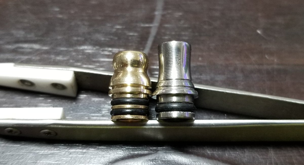 Modeling and shape of the new DripTip are two, and one of them is decided after the prototype.  The materials used are still secret.

Left → “SENNARI” Over
Right → B-Flare

#CherryBbox
#SENNARI
#vape
#vape好きな人と繋がりたい