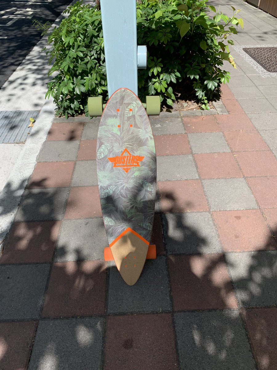 Locobear2's tweet image. #Dusters
#pintaillongboard
#pumping
#skateboard