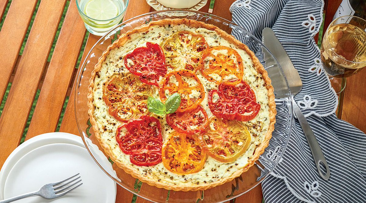 Call us impatient, but we're ready for warm summer days + summer eats. This Triple #WisconsinCheese Heirloom Tomato Tart will hold us all over for now 🍅: bit.ly/2SK7fy6 #Cheeselandia