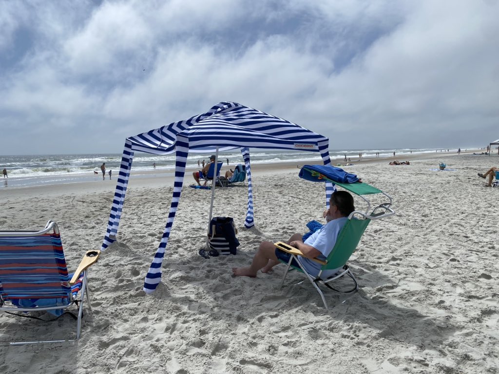 KatieOrrico's tweet photo. Finally getting to the beach  @pontevedra! Our @coolcabana is set-up, and we are socially distanced and #COVID19-free. #PVIC 😎🌞🌤🏄🏻‍♀️🏖🧉 https://t.co/ftk8imLE9C