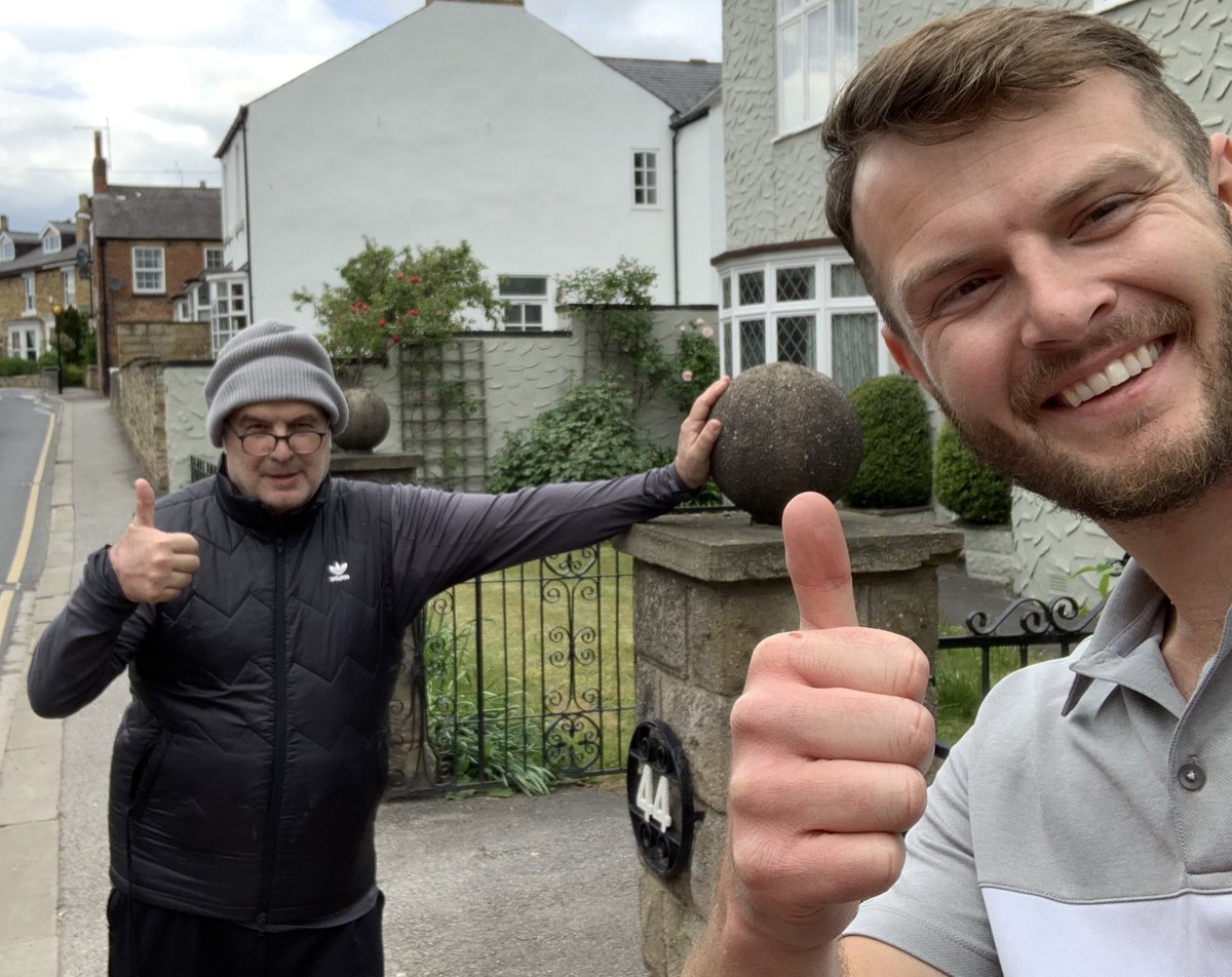 ignitesportsco's tweet photo. Fantastic to meet Marcelo Bielsa today. (don’t worry I kept 2 metres away) 

His face doesn’t show it but he was more than happy to stop for a photo. 

He wished me well and I thanked 
him for all his hard work at @LUFC. 

Wish I could of shook the mans hand. #MOT 💙💛🤍 https://t.co/0EWrskn3Q0