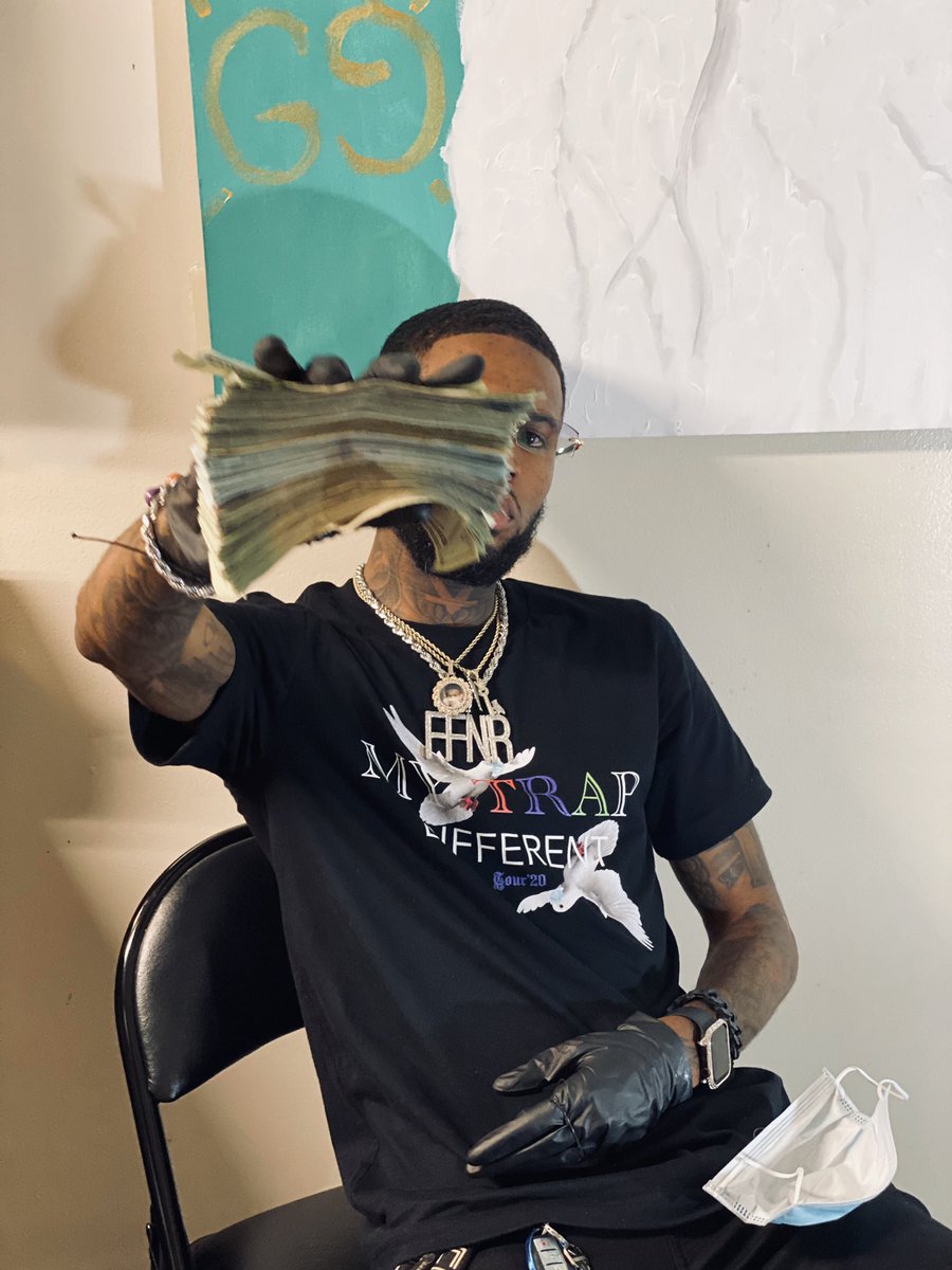 YamoSzn's tweet photo. Back like I Never Left, canβt never count me out. Iβll bet on myself everytime ππ€πΎ
-link in bio
#FFNRszn
#MyTrapDifferent
#mytrapdifferenttour2020 https://t.co/m7HrIhShpF