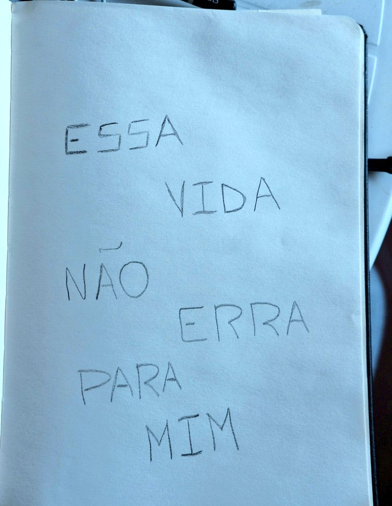 RafaeltuFarias's tweet photo. Eu queria escrever "Era" mas enganei-me. https://t.co/RyOBi7ogDd