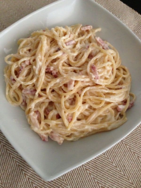 Silviaadepablo's tweet photo. No me falléis 
Rt: pasta boloñesa 
Fav: pasta carbonara https://t.co/1F5BiTuiZU