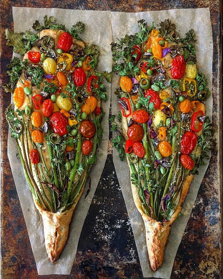 asolegrey's tweet photo. things that make me happy: pretty bread https://t.co/AUFGybykwD