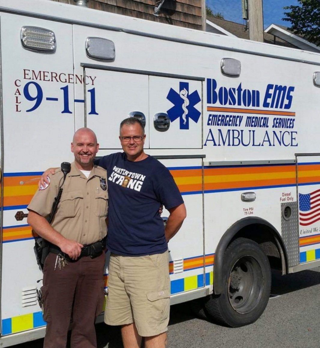 ImprovEric's tweet image. Happy EMS week - to my buddies, friends, colleagues, around the world! Ready today, Preparing for tomorrow. #mobilemedicine #EMS #needtochange