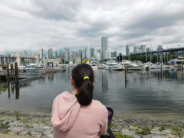 Day 22 for #alphabetadventures 

V is for #Vancouver 

First city I visited in Canada! 
I love this city! (And I'm not a city person) there's natural beauty everywhere and plenty for spots to escape the hustle and bustle!

#Canada #BritishColumbia #city #Travel #solotravel