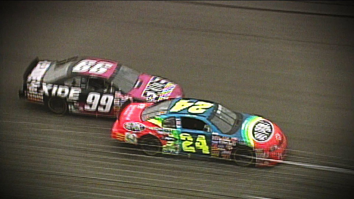 RaceFan1994's tweet photo. In 1997 Jeff Gordon became only the second driver to win the fame Winston Million #NASCARIsBack https://t.co/EfcPBaVsPk