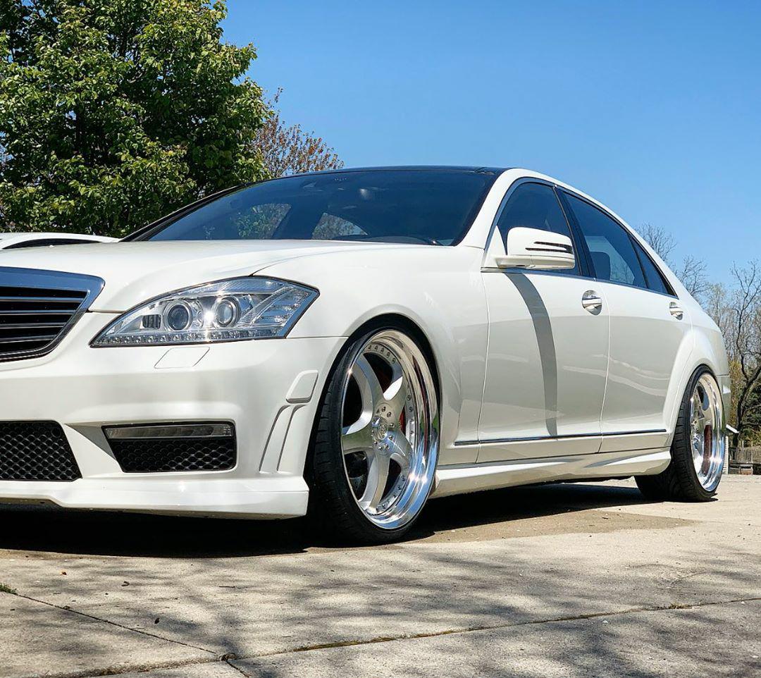 ベンツW221アンプジャンク品