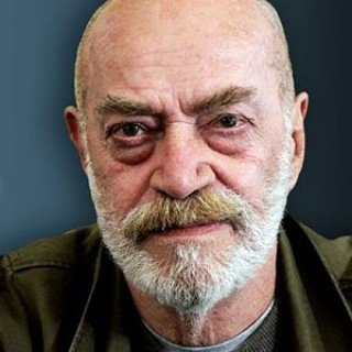 Sentirla parlare e spiegare gli argomenti è un piacere.
Grande giornalista, grande uomo! La stimo veramente tanto per quel poco che conta, <a href="/tonicapuozzo1/">toni capuozzo</a>