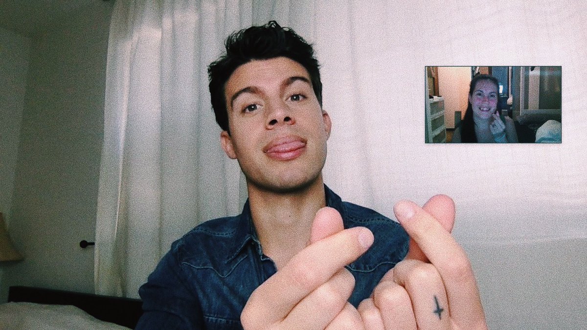 heyjdream's tweet photo. I wasnโt suppose to be at #DMC13 but Iโm really glad that I had the chance to see and talk to you one more time!
Thank you for your support it means the world๐ค love u endlessโจ @andrewmatarazzo https://t.co/sWcl7ebj62