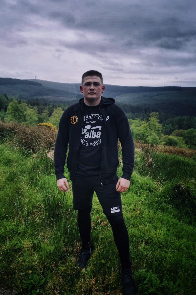 TBradleyBoxing's tweet photo. I’ve been training hard everyday, feeling strong and fit! Whenever I get that call I’ll be ready💯
#TBboxing #IrishTiernanBradley 🇮🇪 https://t.co/uDtikA0aWt