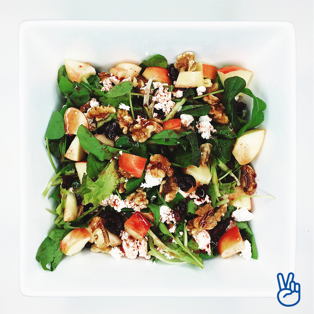 Get_Friska's tweet image. Walnuts are rich in heart-healthy fats and high in antioxidants. Here’s to the mighty walnut! ✌🏻 #nationalwalnutday #walnutbenefits #createhealthierhabits