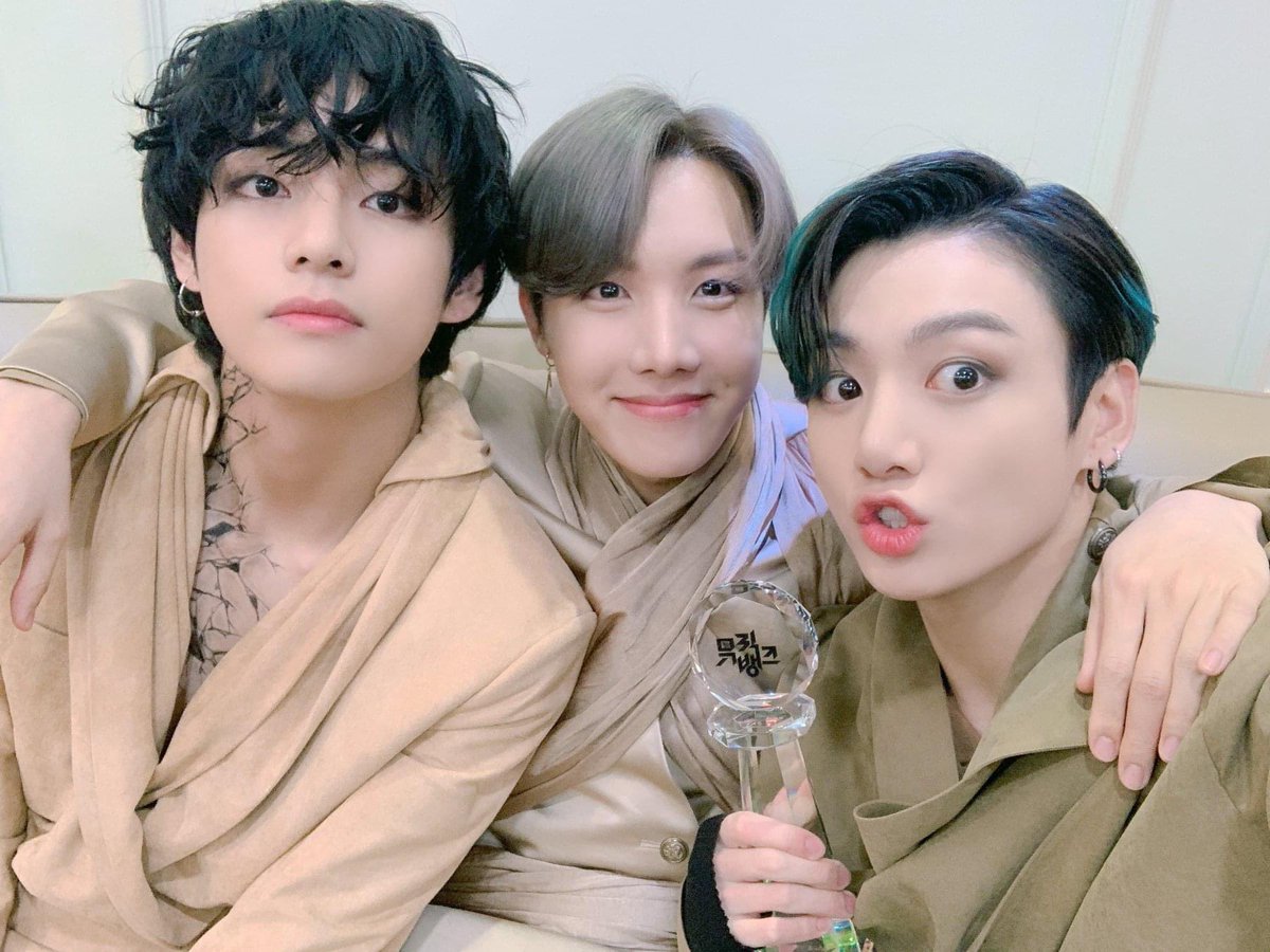 ♡{134/366}♡ →  #HOSEOK  #JUNGKOOK  #TAEHYUNG  @BTS_twt