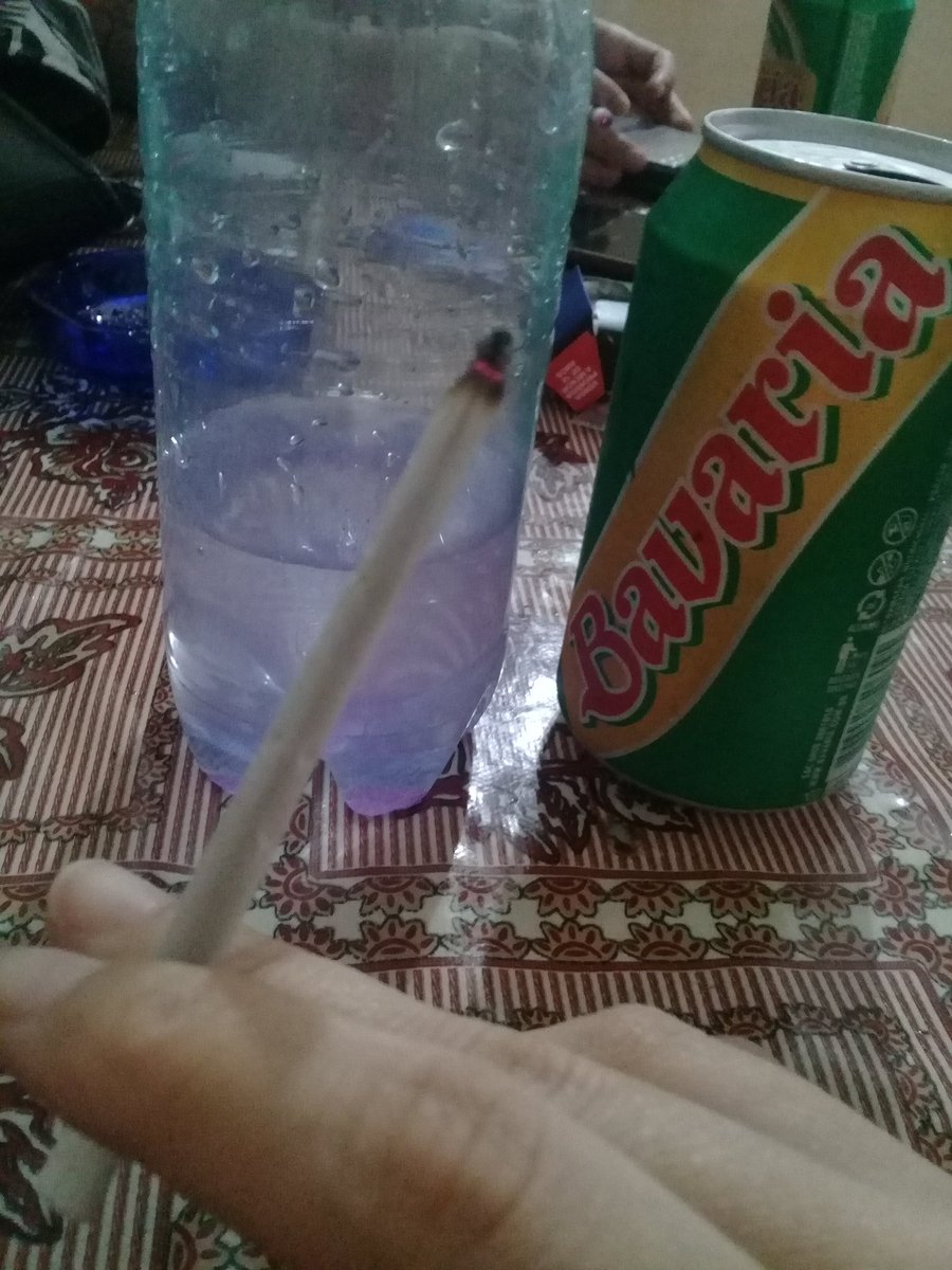 Amaconhistaa9's tweet photo. Eita kkk 😎🔥👽 @alienchapadu @MaconheiroMemo @cigarrodapaz @Maconharia04i20 @sr_maconha420 @smoking_4i20 @MaconheiroFala @maconheirando @EuFumoDois https://t.co/U5tXN2dCEg