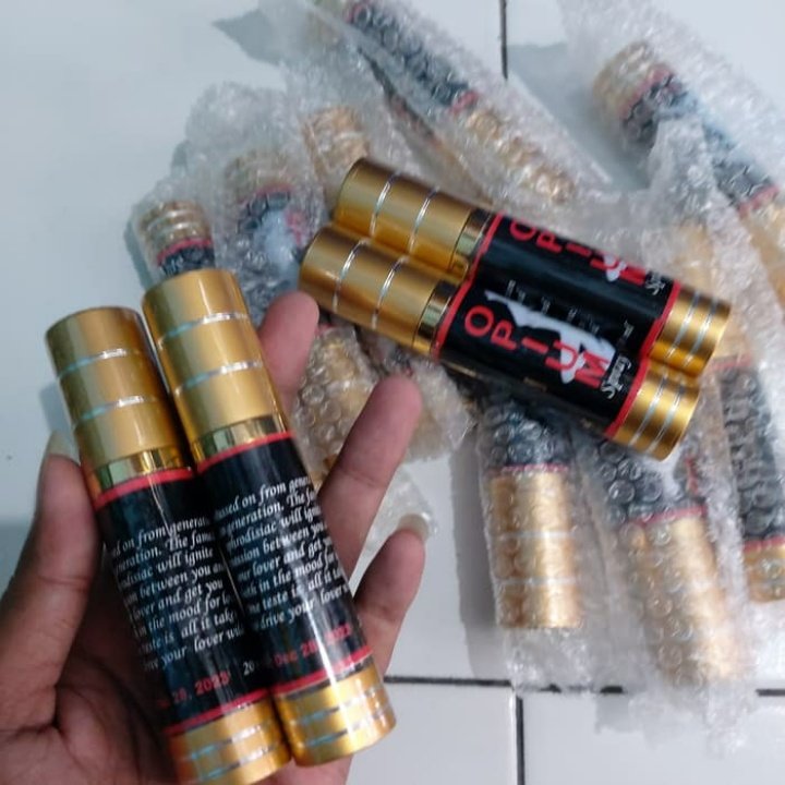 AndalanToko's tweet photo. JUAL OBAT PERANGSANG WANITA No:1 
OPIUM SPRAY 
👉1x SEMPROT Minta ENTOT.
DIJAMIN!!!
✅Meningkatkan gairah intim 
✅agresif diranjang
✅BIKIN KLEPEK2 CEWEK
Semprotkan 5xsemprot keminuman 

ORDER WA: 088296544960 https://t.co/ym02WjzSGt