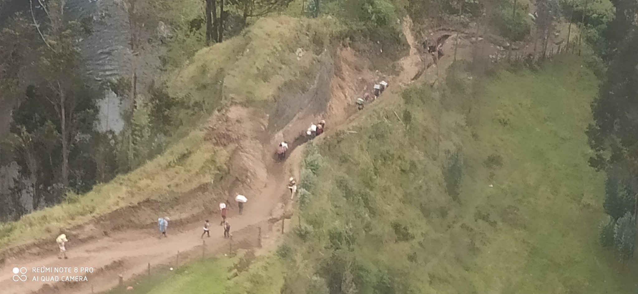 httpspbstwimgcommediaEYPDUD5XYAMRtgXformatjpgnamelarge