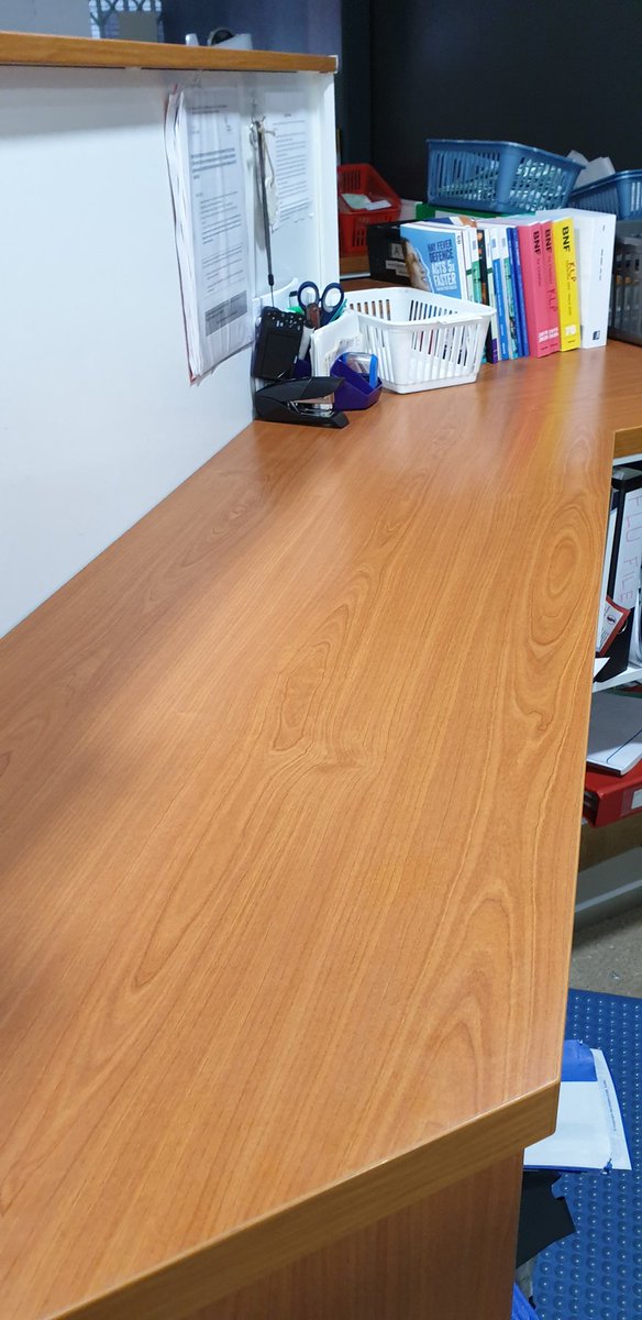 usmaan139's tweet photo. @AllisonsChemist Some #benchporn from @KLPharmacy , Sunday Pharmacy! #pharmacyhour https://t.co/I3OPLc0jEf