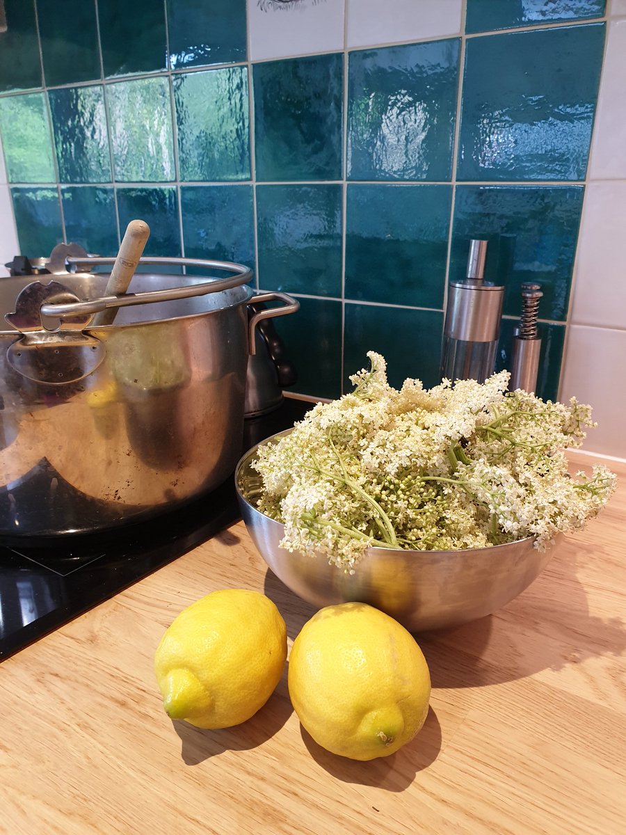 'Tis the season #elderflowercordial