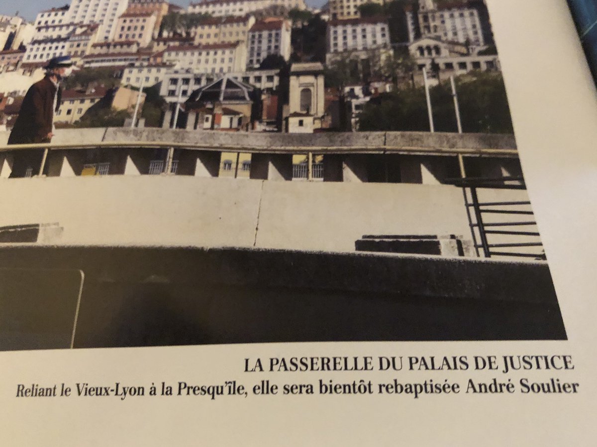 Samuel_Soulier's tweet photo. Si #LyonPeople le dit c’est que cela doit être vrai ;)
La passerelle du Palais de Justice devrait bientôt s’appeler la passerelle André Soulier selon le magazine !
#Lyon #Patrimoine #AndreSoulier #Politique #Avocat https://t.co/ii5mcPb657
