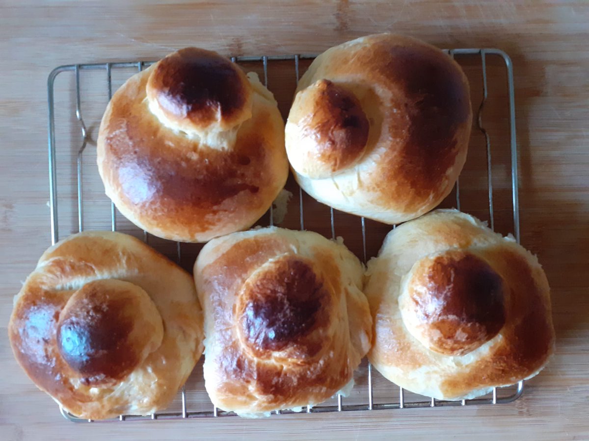 Ro01980's tweet photo. " BRIOSCI CO TUPPU CATANISI "
#17mai #17maggio #17maggio2020 
#food #Sicilia #Catania #dolcifattiincasa #estate #caldo https://t.co/WO71pbDweX
