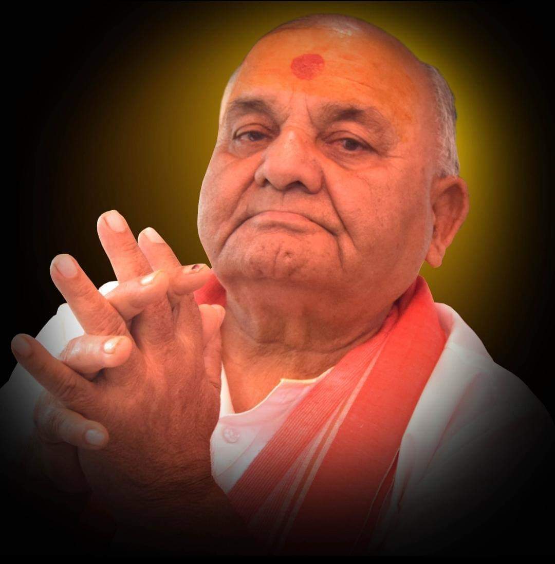 subodhsingh445's tweet photo. @CMMadhyaPradesh परम पूज्य गुरुदेव दद्दाजी के श्री चरणों में सादर नमन। ये क्षण अत्यंत पीड़ादायक है। पूज्य गुरुदेव आप सदा हम सबके ह्रदय में उपस्थिति रहेंगे। 
ॐ शांतिः। https://t.co/0n3Jm77rTQ