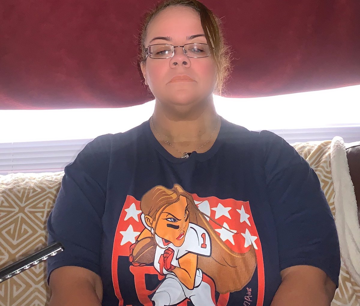 thenflgirl320's tweet photo. Get yourself a woman who can do both #nflblogger #nflpodcaster #sportsnotificationseditor #exmodel https://t.co/UX0ppf5HKu