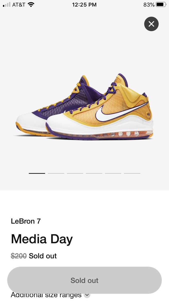 Gdub612's tweet photo. @KingJames 

I can’t find them anywhere... help me out please!! 🙏 https://t.co/VK9M0mmes0