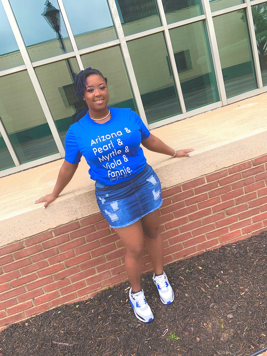 iam_steviii's tweet image. Oh I heard y’all was looking for me 👀 5️⃣💙🕊
#PearlGang #Live5 #13ViZionarieZofFiner