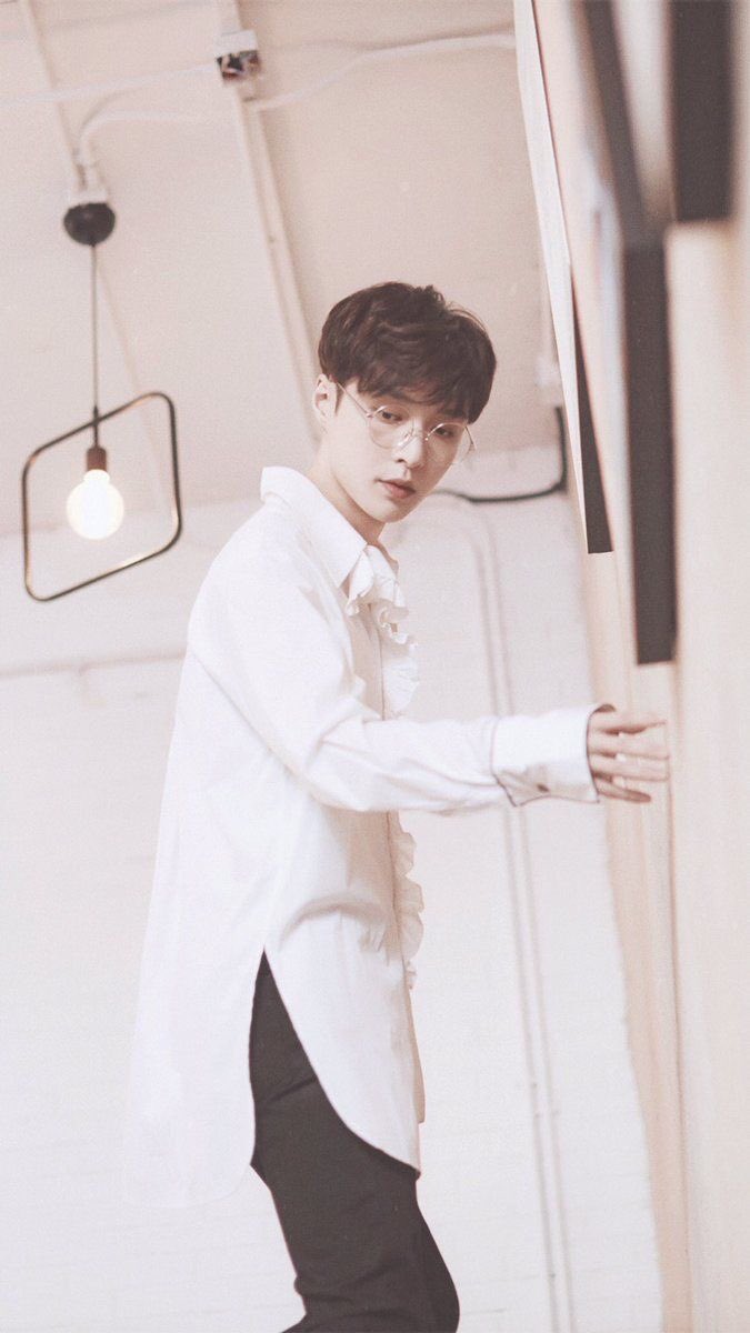 exolbirfantasy's tweet photo. @bulalalasraba @layzhang @weareoneEXO @lay_studio #Lay_Subscribe_Party #EXOLxlay_studio 
#laystudio_Subscribe_Part #GiftToLayZhang @layzhang @weareoneEXO bende bende https://t.co/Q0dI2NUQcd