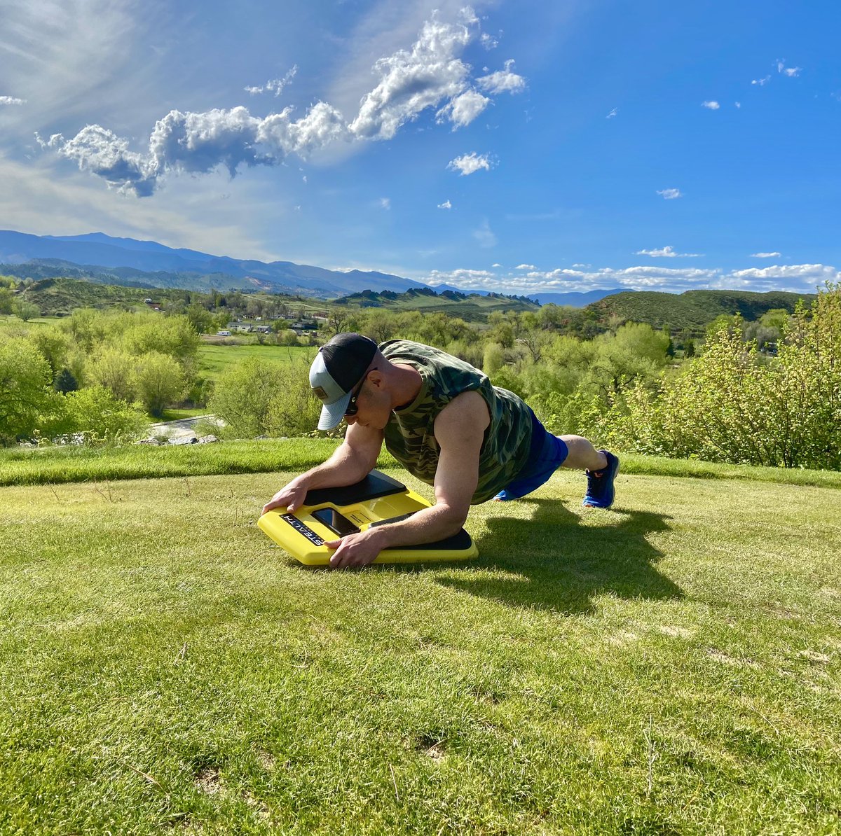 TailgatingChall's tweet photo. Has quarantine snacks and no gym left you feeling not so in shape?
Check out the video we just finished on this FUN way to work your core!
https://t.co/HKiMlsR25k

#stealth #gameyourcore https://t.co/via2nkmFYQ