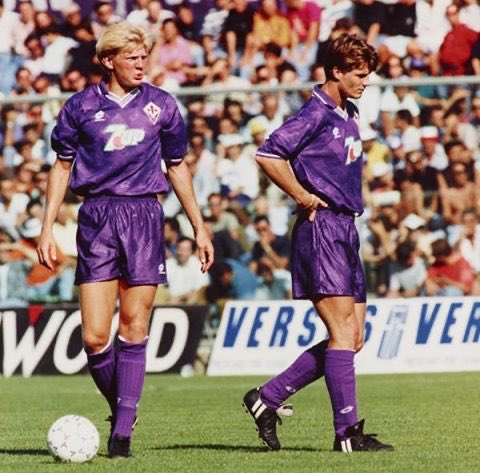 Day 40: This thread hits 40 one day before I do. However, this next one is a super game 92/93 Fiorentina v Juventus  This is early C4 with Peter Brackley. This fixture has featured a few times but this is a favourite 